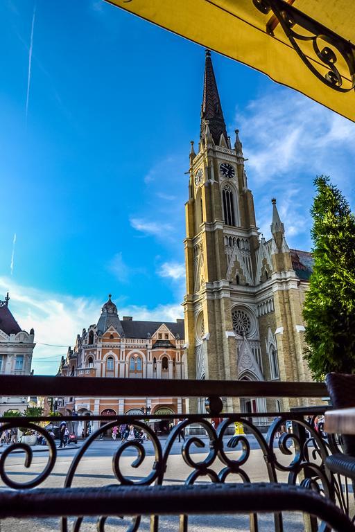 Modena Apartments Нови Сад Стая снимка