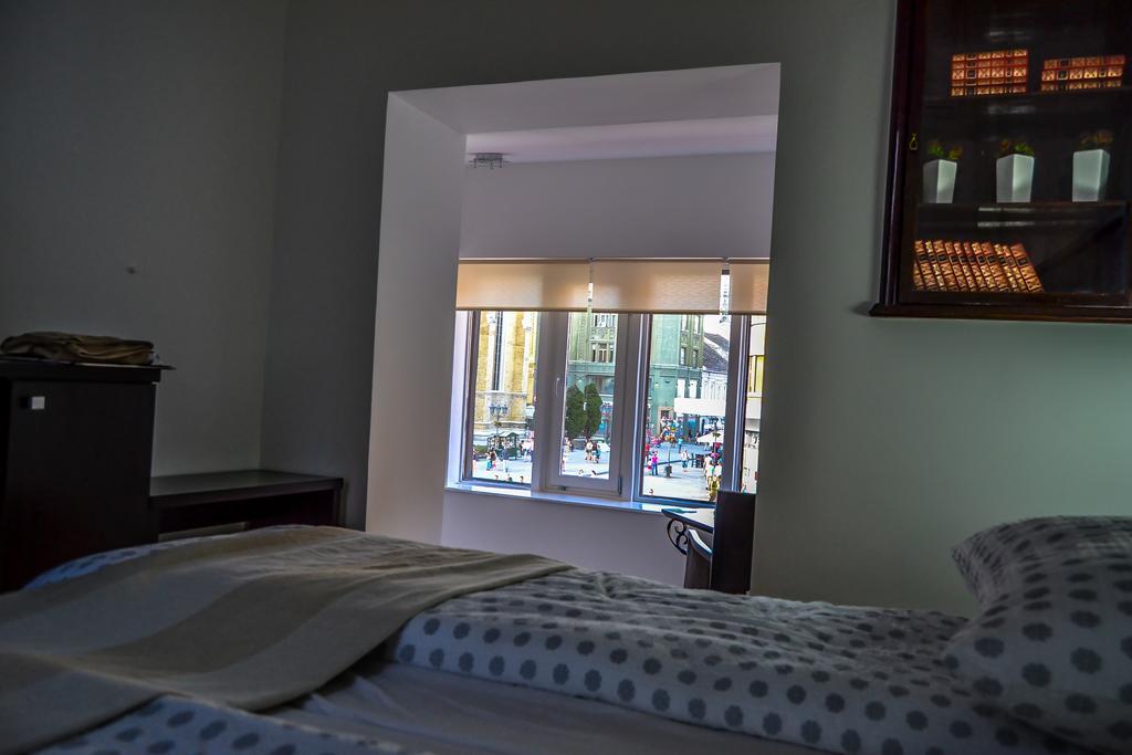 Modena Apartments Нови Сад Стая снимка